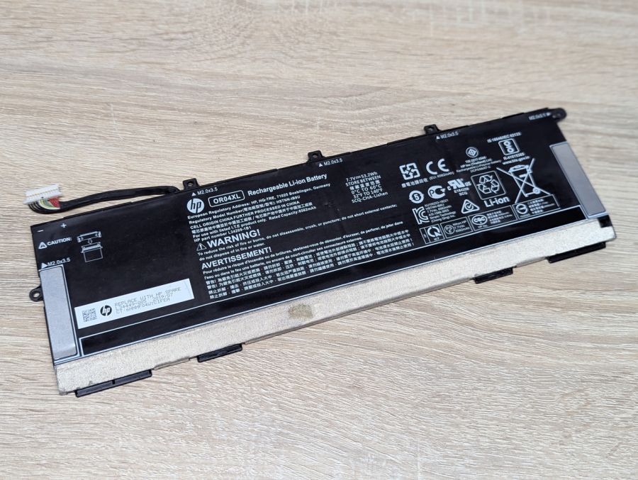 Б/В Оригінальна акумуляторна батарея HP OR04Xl [ProductHub SKU OR04Xl]
