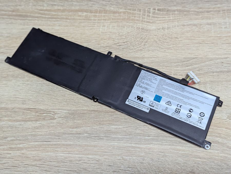 Б/В Акумуляторна батарея BTY-M6L [ProductHub SKU BTY-M6L]