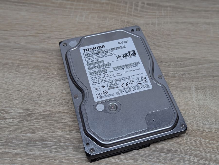 Б/В Жорсткий диск Toshiba DT01ACA100 1.0 ТБ [ProductHub SKU 1ACA100]