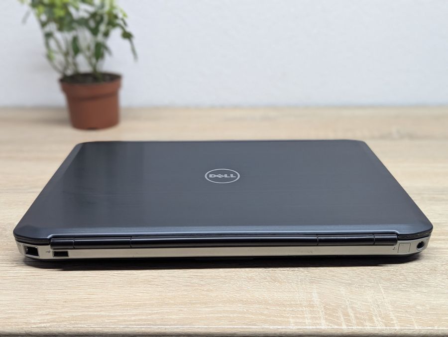Ноутбук Б/В Dell Latitude E5530, Intel Core i5-3340M, DDR3 8 GB, SSD 128GB, 15.6" HD [ProductHub SKU Dell590]