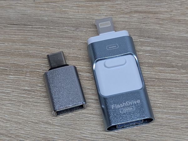 Новий Універсальний флеш-накопичувач 4-в-1 256Gb [ProductHub SKU Flash256(16)]