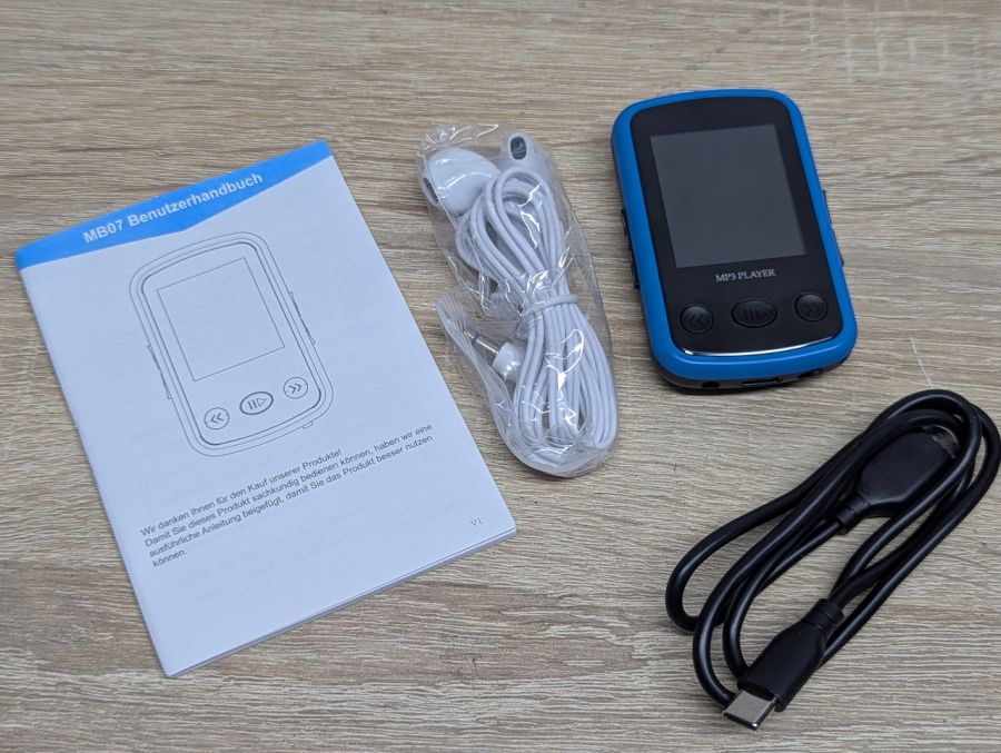 Новий Портативний MP3-плеєр Aiworth MB07 32Gb [ProductHub SKU MB07(16)]