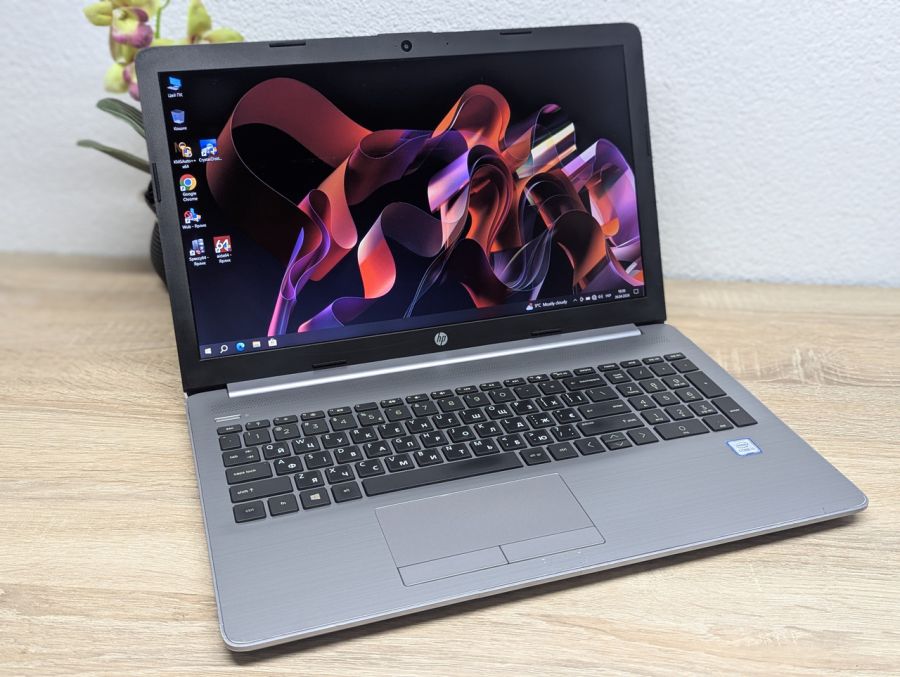 Ноутбук Б/В HP Notebook 250 G7, Intel Core i3-8130U, DDR4 8 GB, SSD 128GB, 15.6" Full HD [ProductHub SKU HP885]