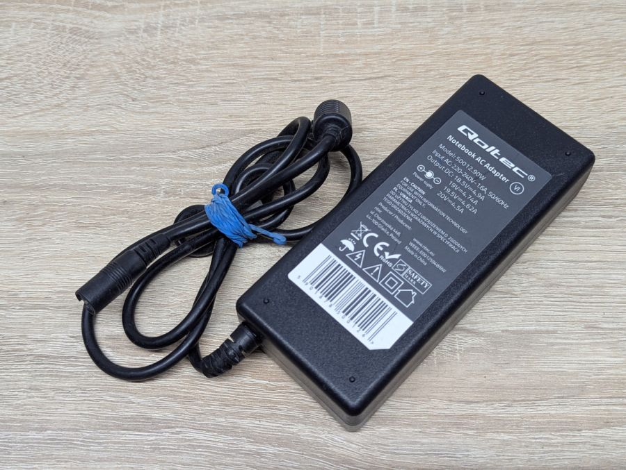 Б/В Універсальний блок живлення Qoltec 50012.90W 20V,4.5A, 3-pin [ProductHub SKU 50012.90W]