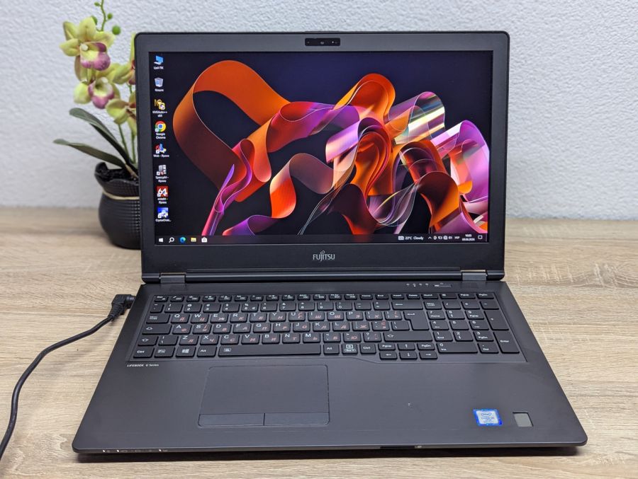 Ноутбук Б/В Fujitsu U759, Intel Core i5-8665U, DDR4 8 GB, SSD 512GB, 15.6" Full HD [ProductHub SKU F259]