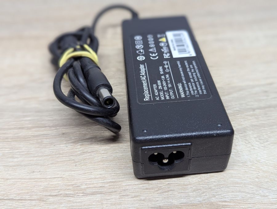 Б/В Блок живлення для ноутбуків HP,90W,19V,4.74A,7.4 x 5.0 мм з голкою [ProductHub SKU ZM-90W]
