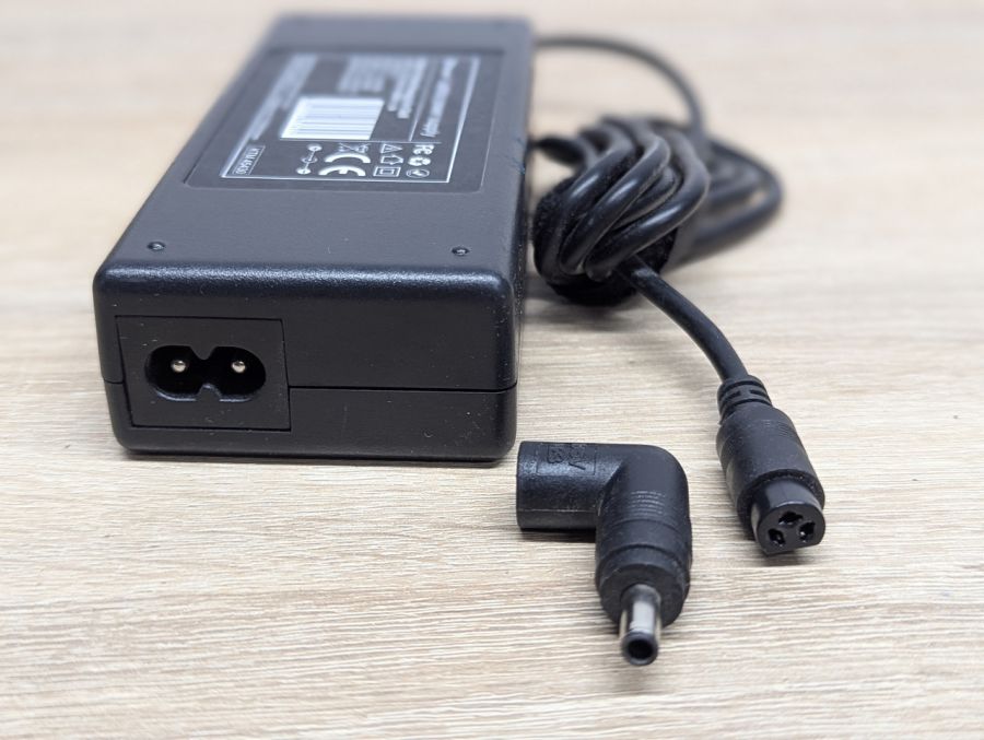 Б/В Блок живлення Tracer Prime Energy,90 Вт,19.5V,4.61A,4.5 х 3.0 мм [ProductHub SKU KTM45430]