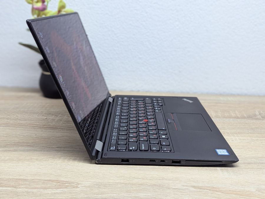 Ноутбук Б/В Lenovo X380 Yoga, Intel Core i7-8550U, DDR4 16 GB, SSD 256GB, 13" Full HD Сенсор [ProductHub SKU L609]