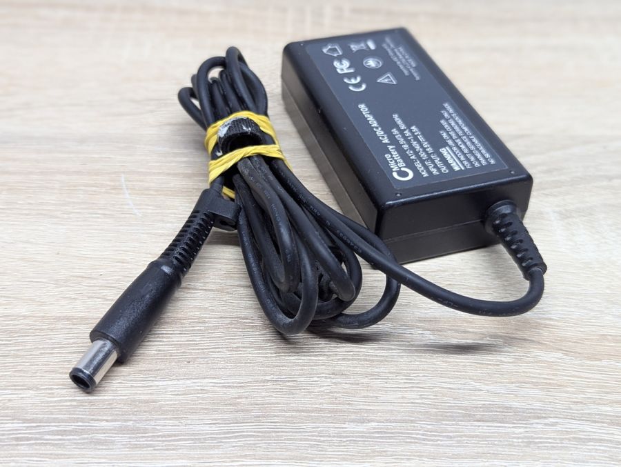 Б/В Блок живлення MicroBattery,65 Вт,18.5V/3.5A,7.4x5.0 мм [ProductHub SKU A12-18.5V]