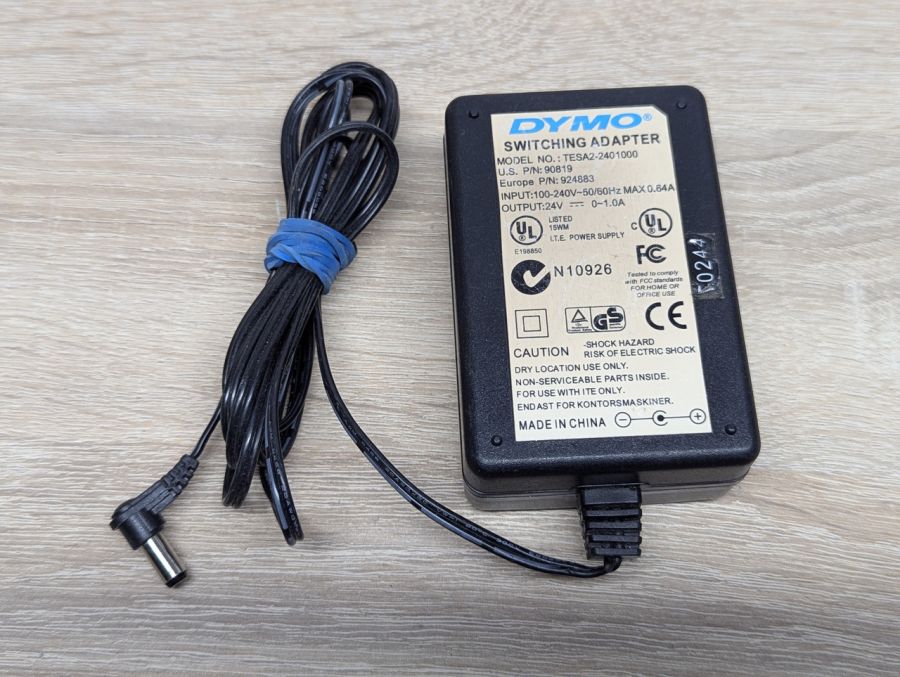 Б/В Блок живлення DYMO TESA2-2401000, 24V, 1.0A ,24W,5.5x2.5мм [ProductHub SKU TESA2]