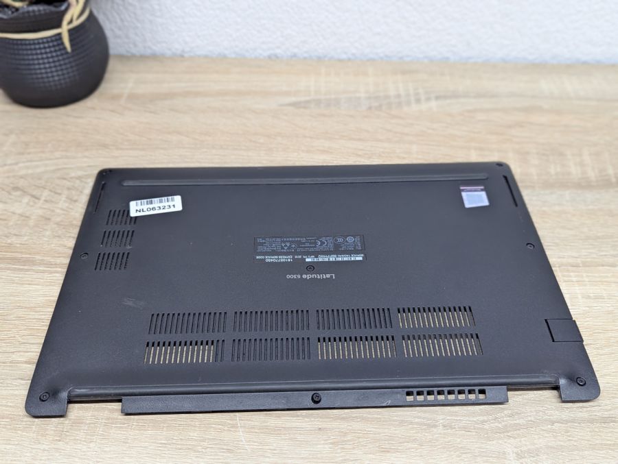 Б/В Нижня кришка корпусу для ультрабука Dell Latitude 5300 [ProductHub SKU 0VFHHR]