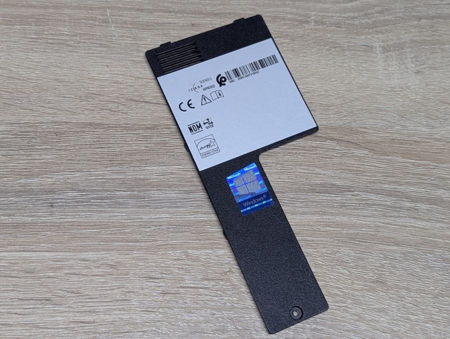 Б/В Cервісна кришка SSD для ноутбука Fujitsu LifeBook U747, U748, U749, U7410 [ProductHub SKU CP725350]