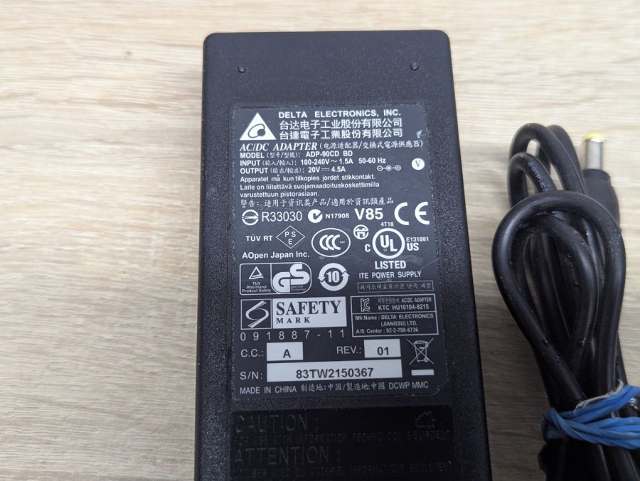 Б/В Блок живлення Delta 90W,20V,4.5A,5.5 х 2.5 мм [ProductHub SKU 90CD DB]
