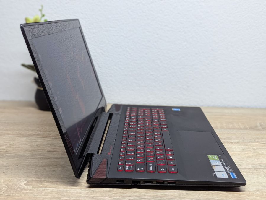 Ноутбук Б/В Lenovo IdeaPad Y50-70, Intel Core i7-4700HQ, DDR3 16 GB, SSD 256GB, NVIDIA GeForce GTX 860M 4Gb, 15.6" Full HD [ProductHub SKU L616]