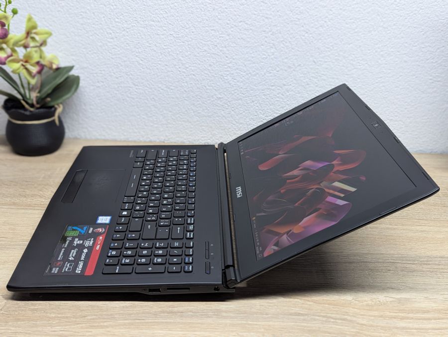 Ноутбук Б/В MSI MS-GL62 6QF, Intel Core i5-7300HQ, DDR4 16 GB, SSD 256GB + SSD 500GB, GTX 1050 2Gb, Full HD [ProductHub SKU MSI18]
