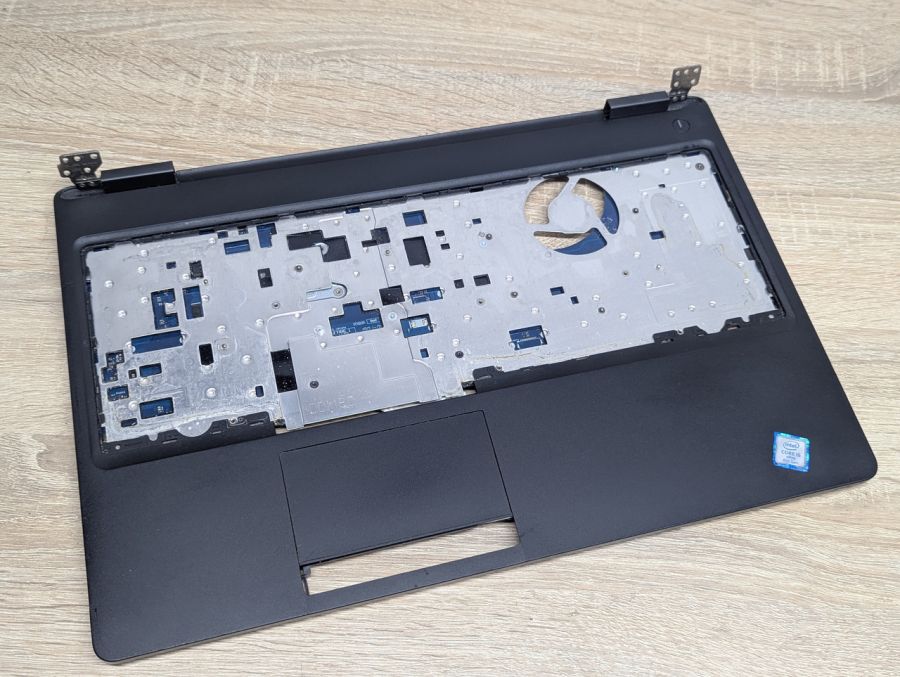 Б/В Топкейс+материнська плата i5-8Gen для ноутбука Dell Latitude 5590