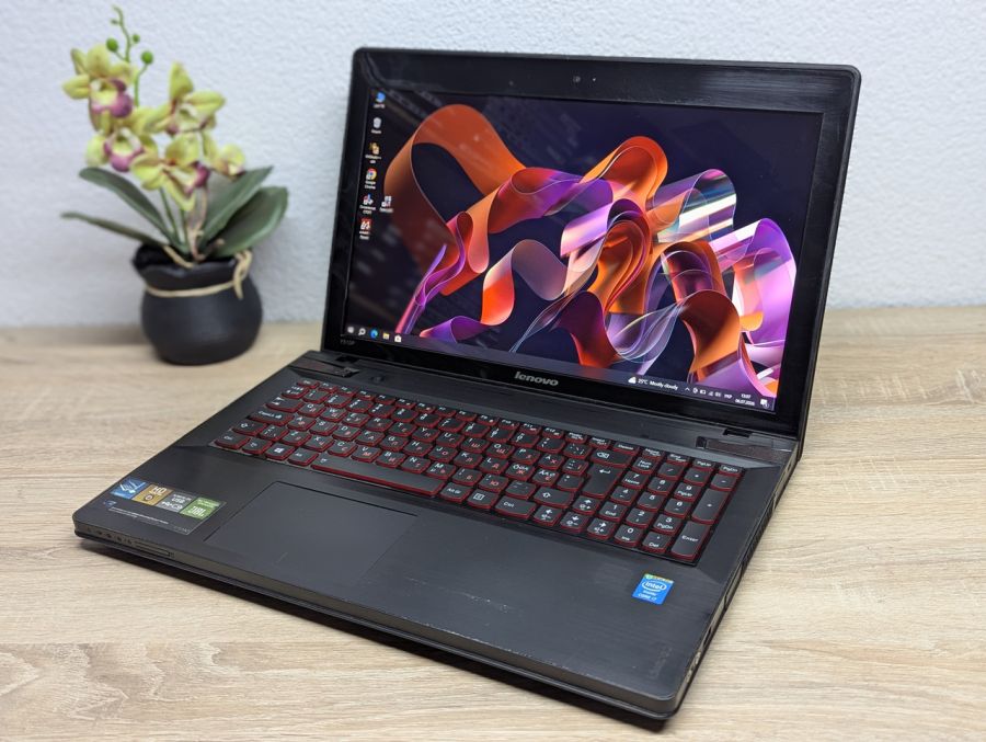 Ноутбук Б/В Lenovo IdeaPad Y510P, Intel Core i7-4700MQ, DDR3 16 GB, SSD 256GB, GeForce GT 755M 2Gb, 15" Full HD [ProductHub SKU L622]
