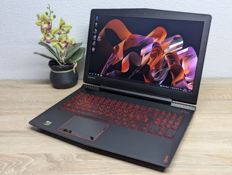 Ноутбук Б/В Lenovo Legion Y520-15IKBN, Intel Core i5-7300HQ, DDR4 16 GB, SSD 256GB, NVIDIA GeForce GTX 1060 3Gb, 15.6" Full HD [ProductHub SKU L625]