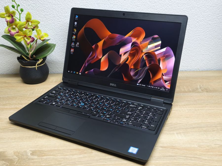 Ноутбук Б/В Dell Latitude 5580, Intel Core i5-6300U, DDR4 8 GB, SSD 256GB, 15.6" Full HD [ProductHub SKU Dell661]