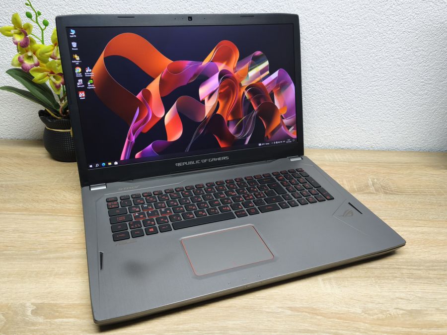 Ноутбук Б/В ASUS Strix ROG GL702V, Intel Core i7-7700HQ, DDR4 16 GB, SSD 256GB + HDD 1TB, NVIDIA GeForce GTX 1070 4Gb, Full HD