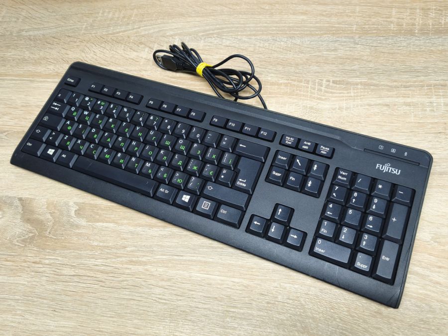 Б/В Дротова клавіатура Fujitsu KB410 C [ProductHub SKU KB410C]