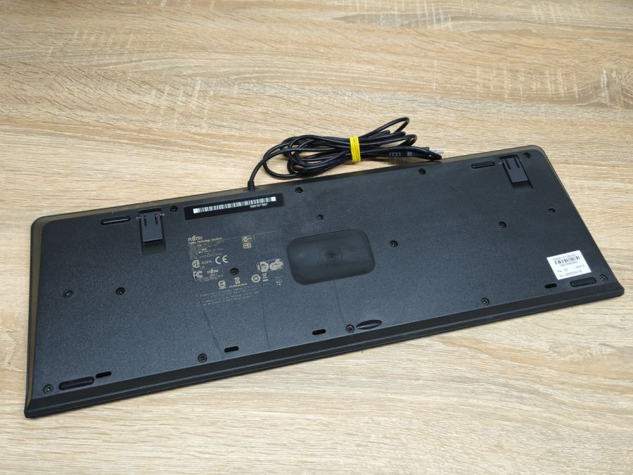 Б/В Дротова клавіатура Fujitsu KB410 C [ProductHub SKU KB410C]