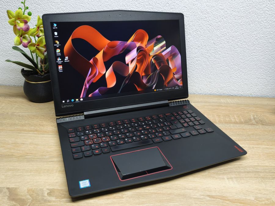 Ноутбук Б/В Lenovo Legion Y520-15IKBN, Intel Core i5-7300HQ, DDR4 16 GB, SSD 512GB, NVIDIA GeForce GTX 1050 2Gb, 15.6" Full HD