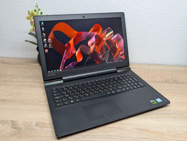 Ноутбук Б/В Lenovo IdeaPad 700-15ISK:15.6 Full HD,Intel Core i5-6300HQ,16 GB DDR4,GeForce GTX 950M 4Gb,SSD 256Gb [ProductHub SKU L648]