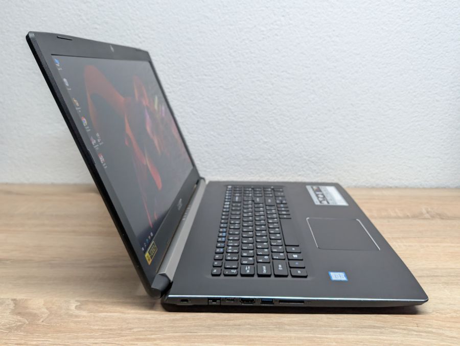 Ноутбук Б/В Acer Aspire A517 51:17 Full HD Intel Core i5-8250U,8 GB DDR4, Intel UHD Graphics, SSD 256Gb [ProductHub SKU Acer210]