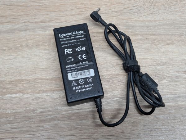 Б/В Блок живлення 65W 19V 3.42A 4.0 x 1.35 мм