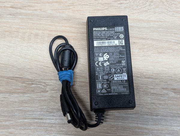 Б/В Блок живлення Philips 38W 19V 2A 5.5 x 2.5 мм