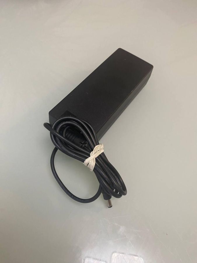Б/В Fujitsu 5.5*2.5 120W -6A