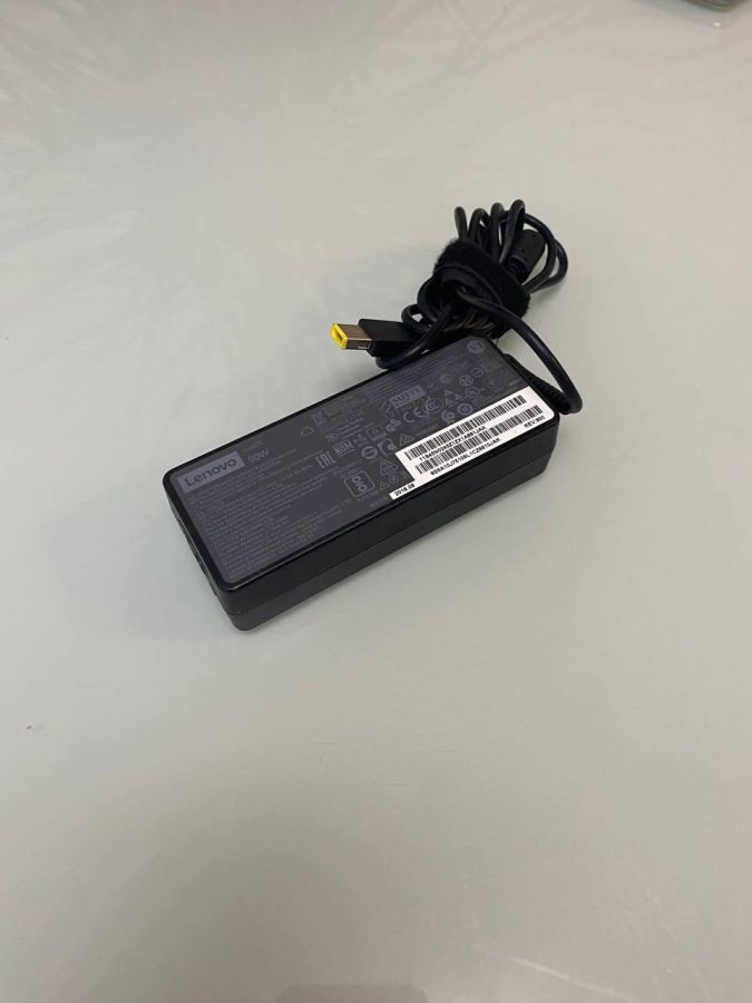 Б/В Lenovo USB+pin 20V, 90w