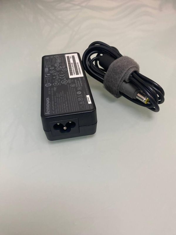 Б/В Lenovo 65w 7,9x5,5