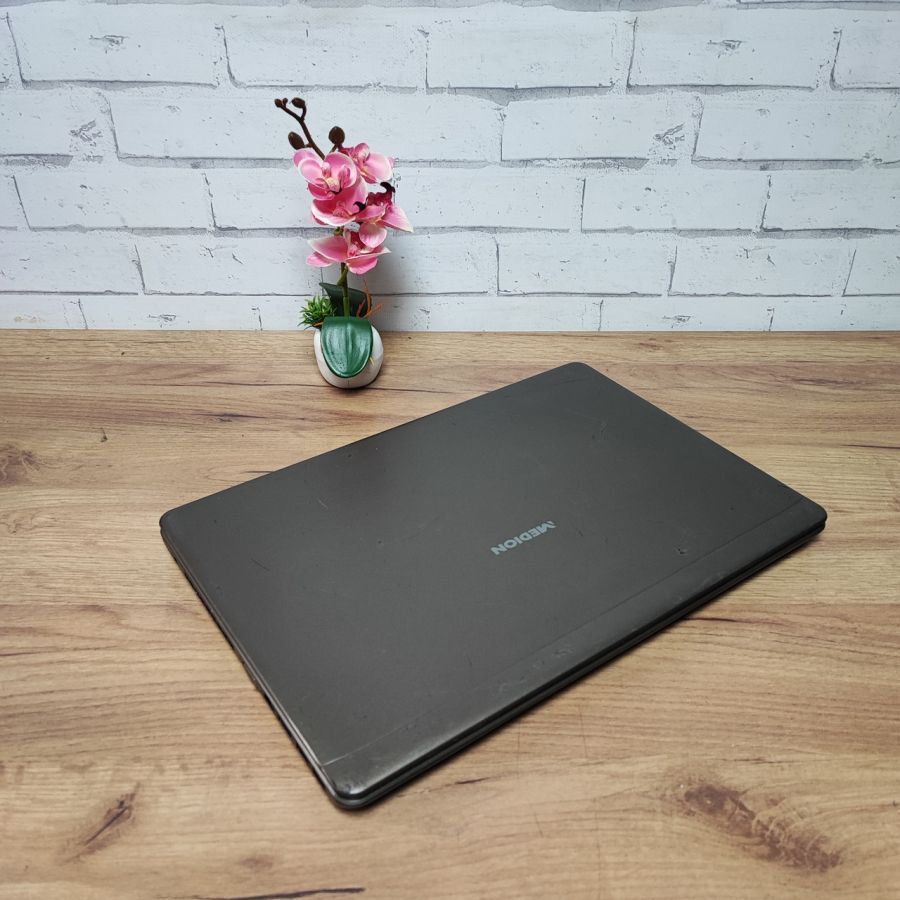 Ноутбук Б/В Medion E6415, Intel Core i3-5005U, DDR3 8 GB, SSD 128GB, 15.6" HD