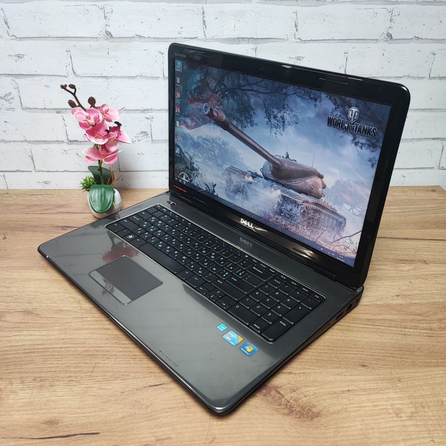 Ноутбук Б/В Dell N7010, Intel Core i5-460M, DDR3 8 GB, SSD 128GB, AMD Radeon HD 5000, 17.3" HD