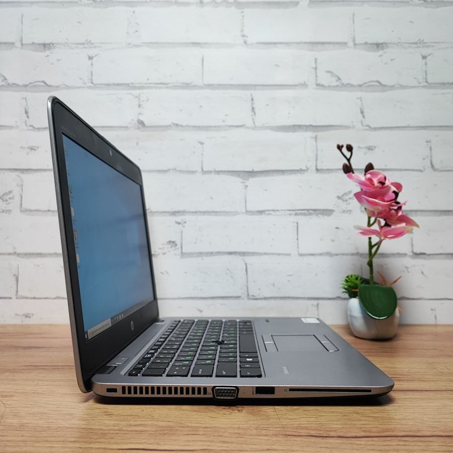 Ноутбук Б/В HP EliteBook 820 G3, Intel Core i5-6200U, DDR4 16 GB, SSD 256GB, 12" Full HD