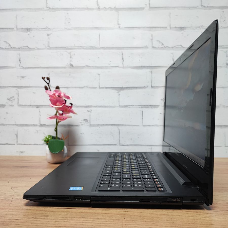 Уцінка! Ноутбук Б/В Lenovo G50-70, Intel Core i3-4010U, DDR3 8 GB, SSD 128GB, AMD Radeon HD 8500M 2Gb, 15.6" HD