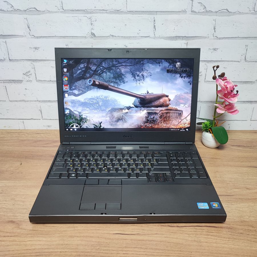 Ноутбук Б/В Dell Precision M4600, Intel Core i7-2820QM, DDR3 16 GB, SSD 256GB, NVIDIA Quadro 2000M 2Gb, 15.6" Full HD