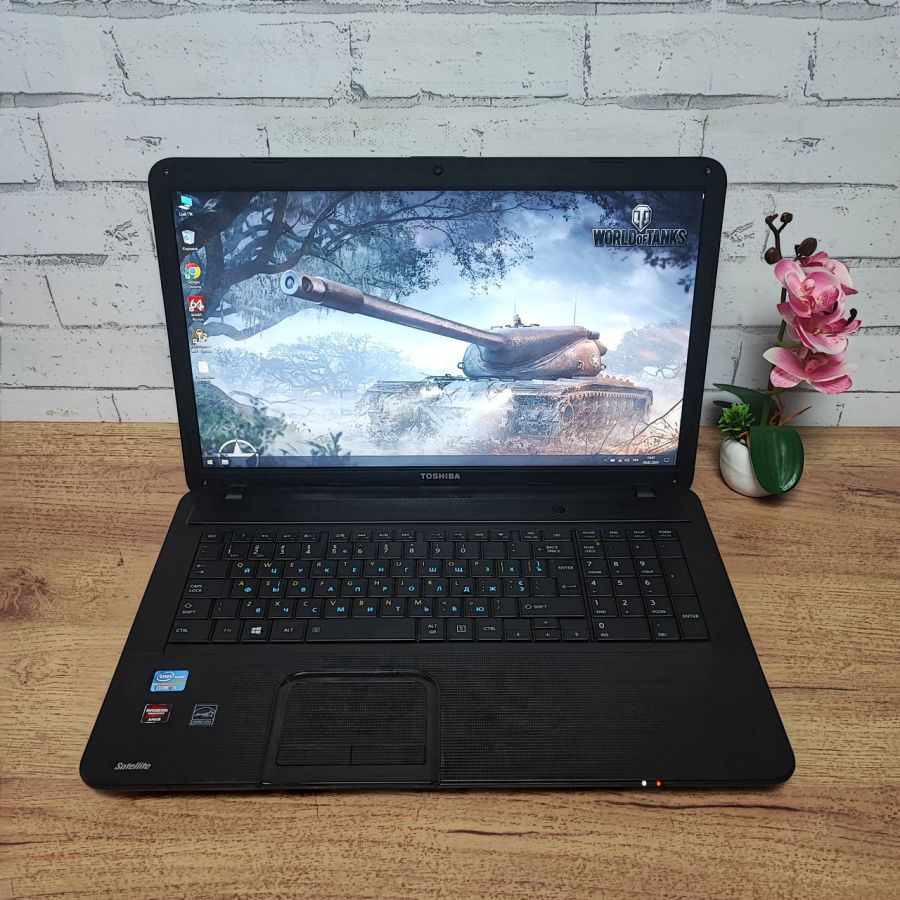 Ноутбук Б/В Toshiba Satellite C870-190 17, Intel Core i5-3210M, DDR3 8 GB, SSD 128GB, AMD Radeon HD 7500, 17.3" HD