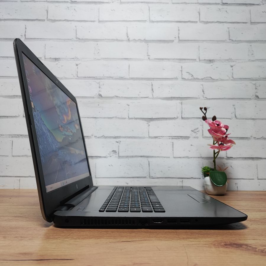 Ноутбук Б/В HP 17-X002ND, Intel Celeron N3060, DDR3 8 GB, SSD 128GB, 17.3" HD