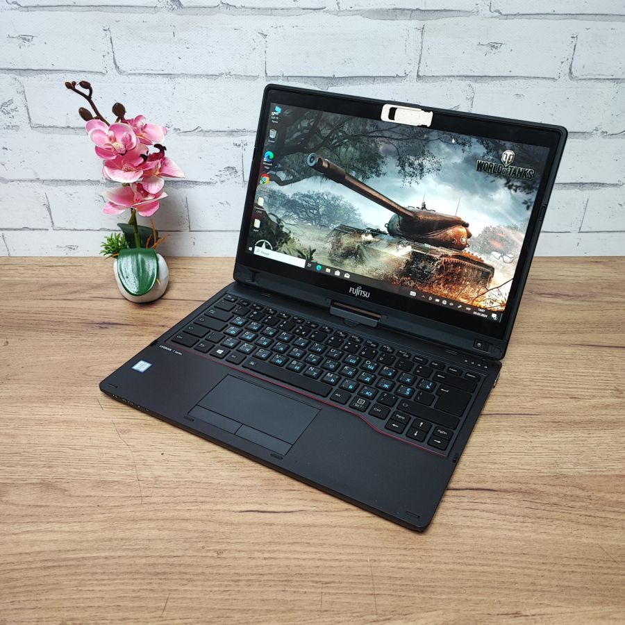 Ноутбук Б/В Fujitsu T937, Intel Core i5-7300U, DDR4 16 GB, SSD 512GB, 13" Сенсор