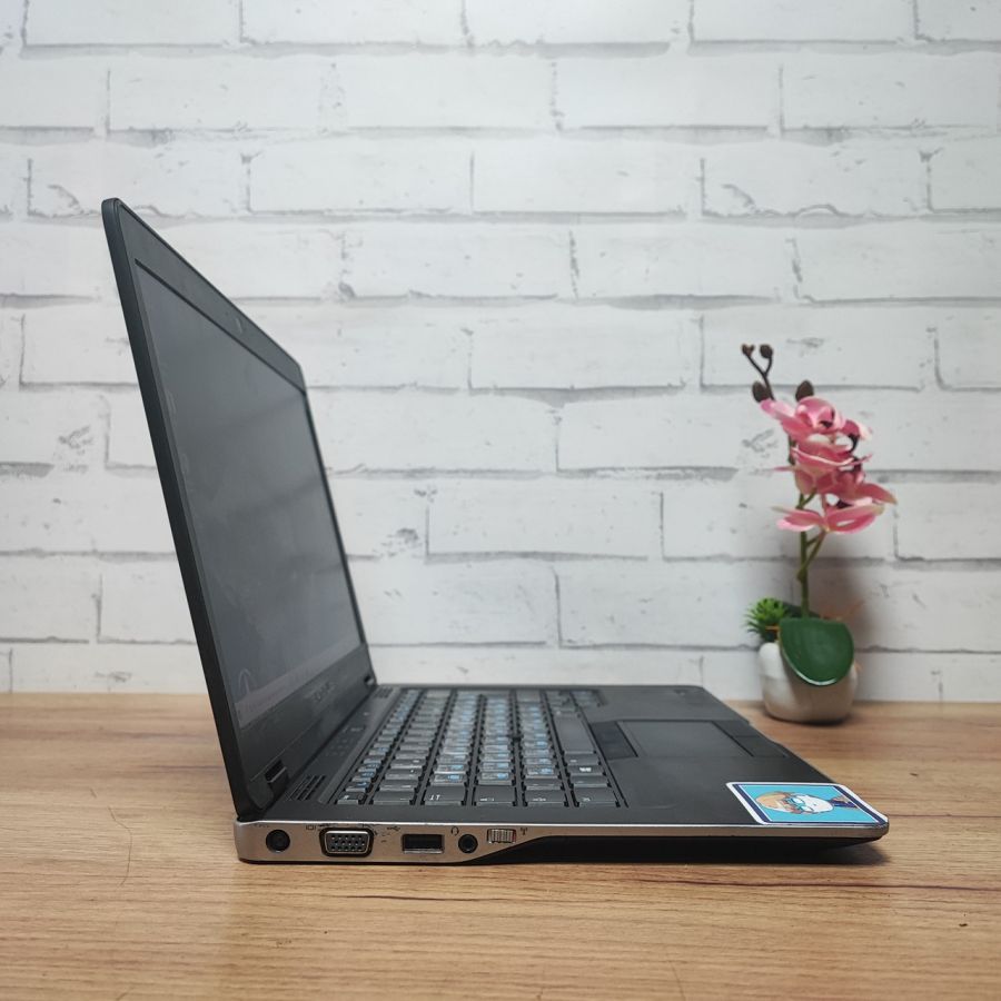 Ноутбук Б/В Dell Latitude 6430U, Intel Core i5-3437U, DDR3 8 GB, SSD 128GB, 14" HD