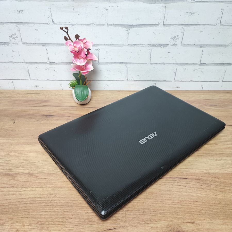 Ноутбук Б/В ASUS X75A, Intel Core i3-2370M, DDR3 8 GB, SSD 128GB, 17.3" HD