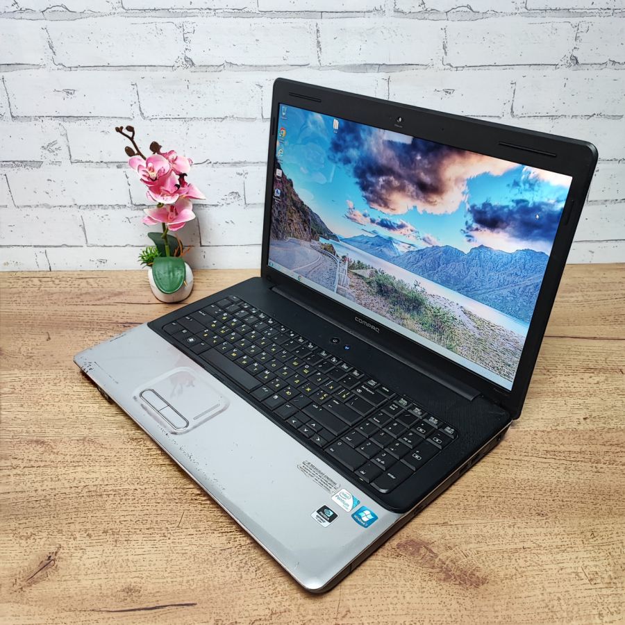 Ноутбук Б/В HP Presario CQ71, Intel Pentium T4400, DDR2 4 GB, HDD 320GB, NVIDIA GeForce G103M, 17.3"