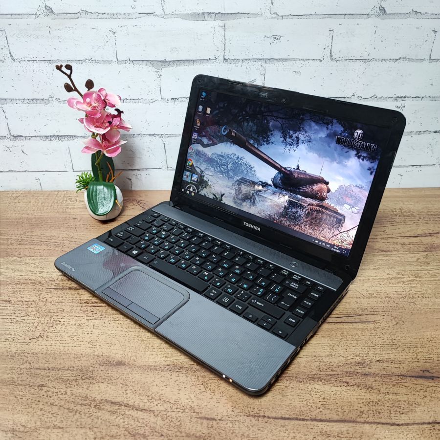 Ноутбук Б/В Toshiba Satellite Pro L830-172, Intel Core i3-2375M, DDR3 8 GB, SSD 128GB, 13.3" HD