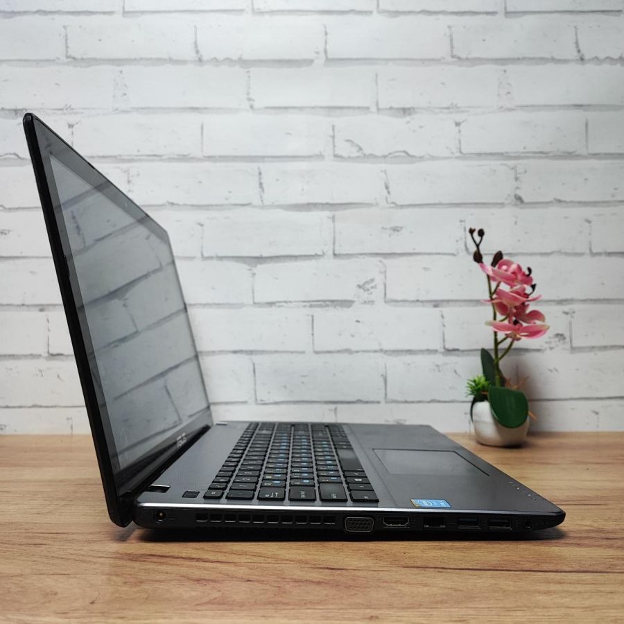 Ноутбук Б/В ASUS X550L, Intel Core i3-4010U, DDR3 12 GB, SSD 256GB, 15.6" Сенсор