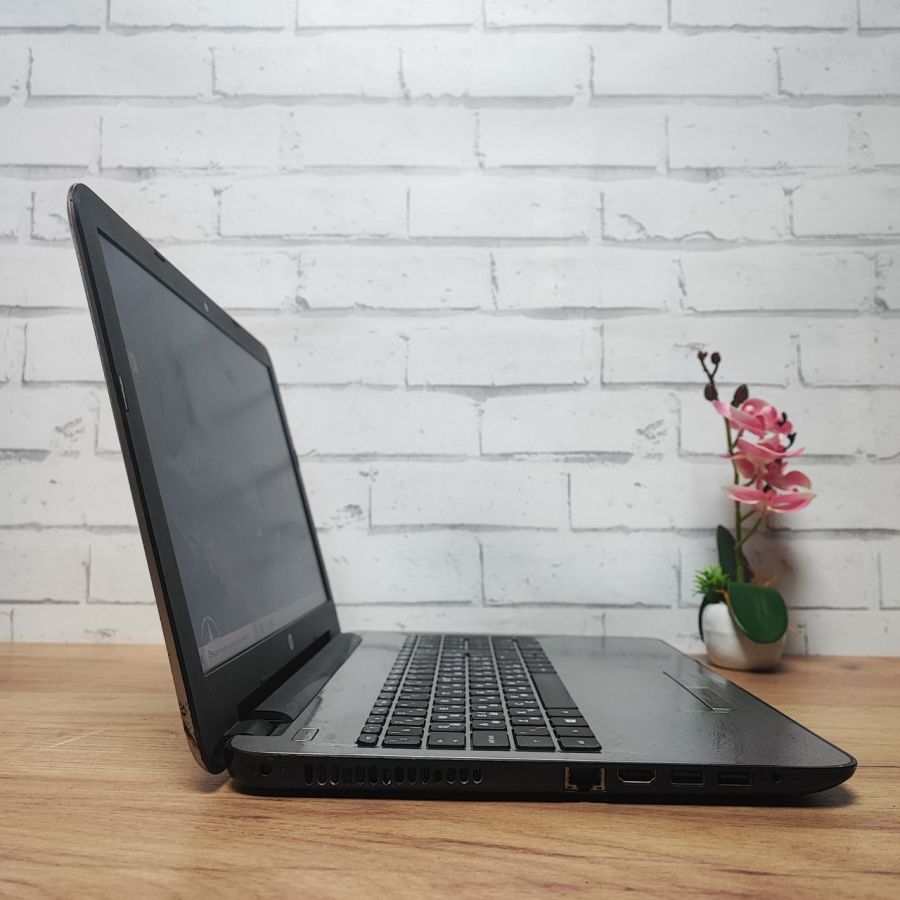 Ноутбук Б/В HP 15-AF144NB, AMD A6-5200, DDR3 8 GB, SSD 128GB, ATI Video, 15.6"