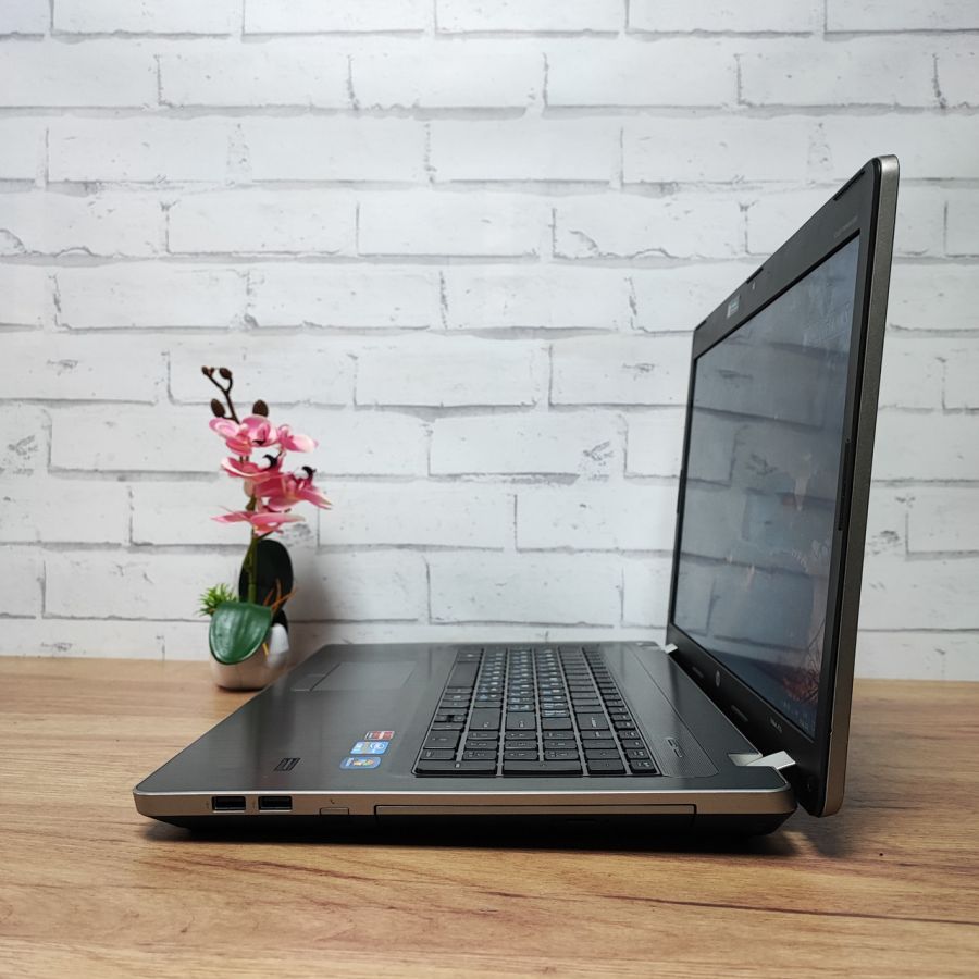 Ноутбук Б/В HP ProBook 4730S, Intel Core i5-2410M, DDR3 8 GB, SSD 128GB, AMD Radeon 7400M, 17.3"