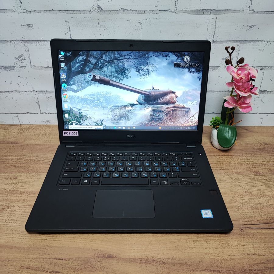 Ноутбук Б/В Dell Latitude 3480, Intel Core i3-6006U, DDR4 16 GB, SSD 256GB, AMD Radeon R5 M330 4gb, 14"